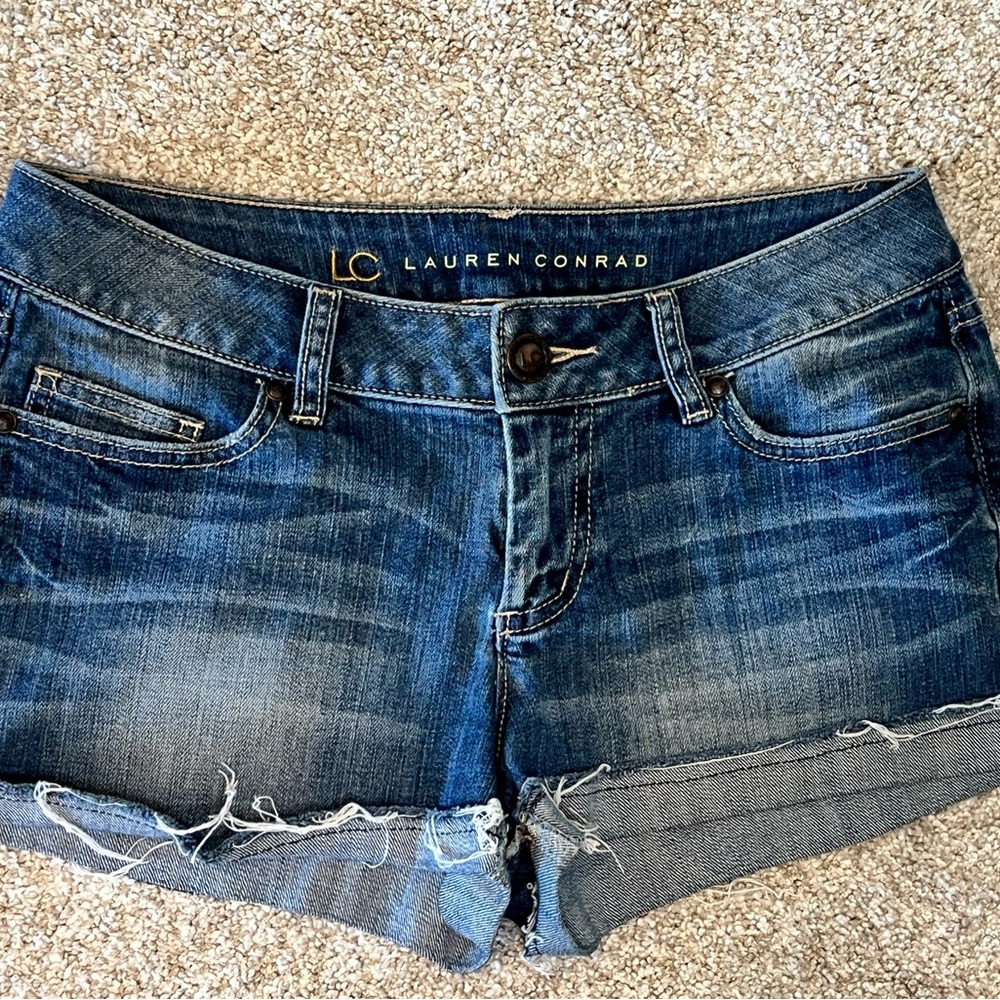 LC Lauren Conrad Denim shorts sz 4